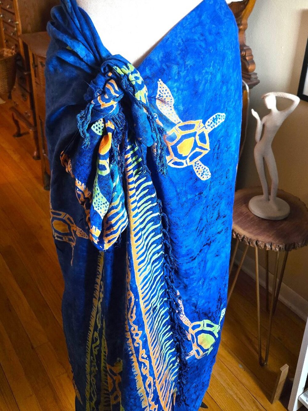 Turtle Motif Sarong Scarf